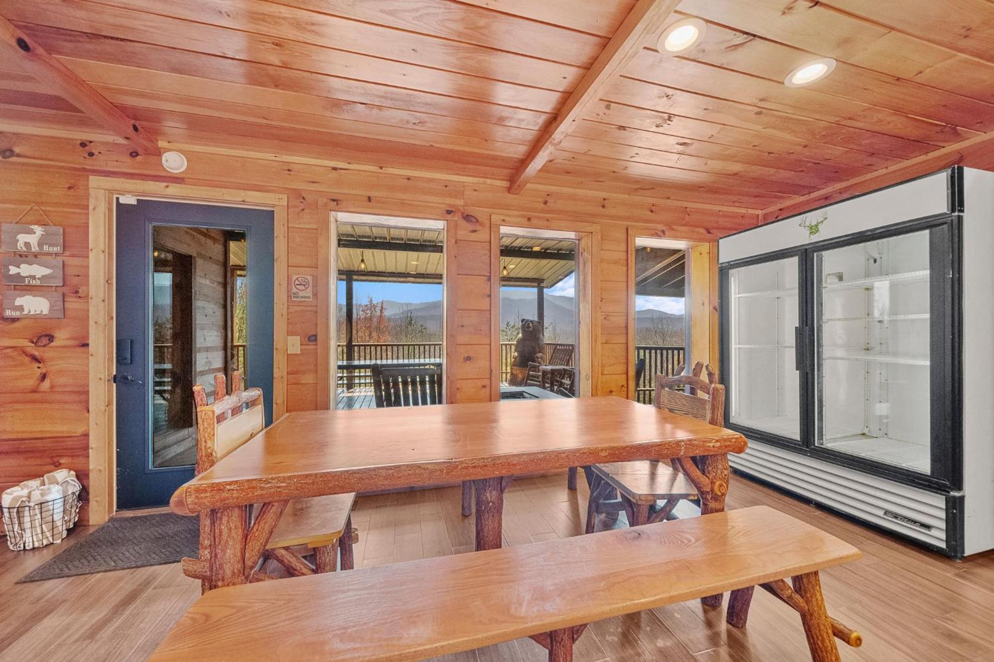 Stairway To Heaven Cabin By Staycating Gatlinburg Exterior foto